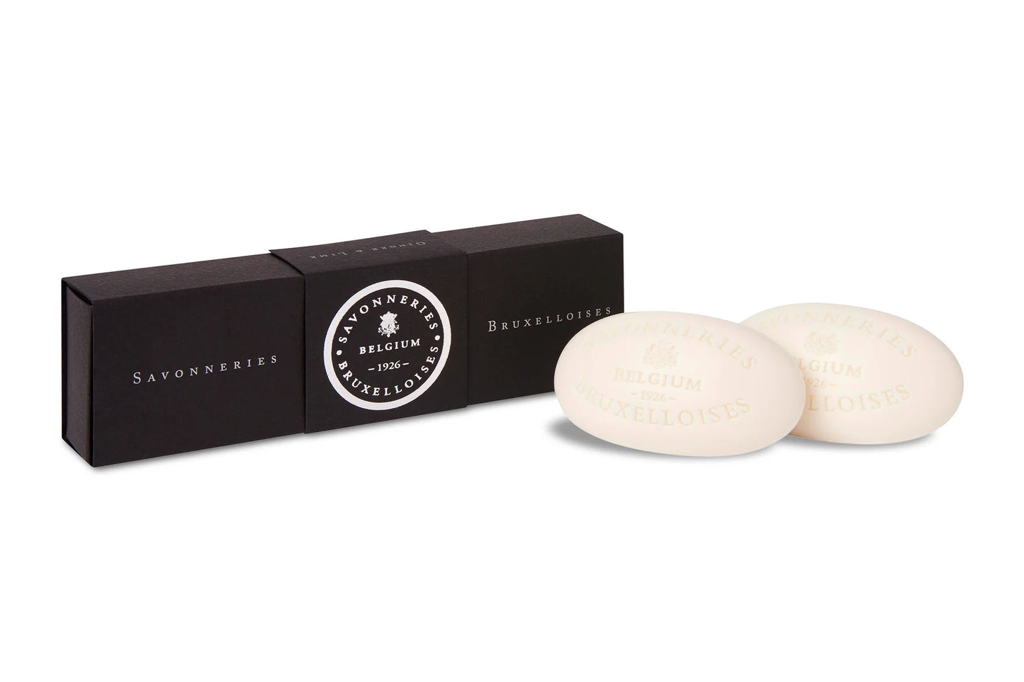 Savons artisanaux de la Savonnerie de Bruxelles : naturels, écologiques et fabriqués localement. Soins pour le corps durables, formulés avec des ingrédients respectueux de l'environnement et de votre peau. Artisanal soaps from Savonnerie de Bruxelles: natural, ecological, and locally made. Sustainable body care, formulated with environmentally and skin-friendly ingredients. Ambachtelijke zepen van Savonnerie de Bruxelles: natuurlijk, ecologisch en lokaal gemaakt. Duurzame lichaamsverzorging, geformuleerd me