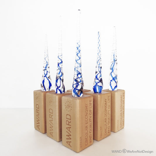 Trophée en bois et verre upcyclé - sur mesure - Life Awards Greenweek 2025