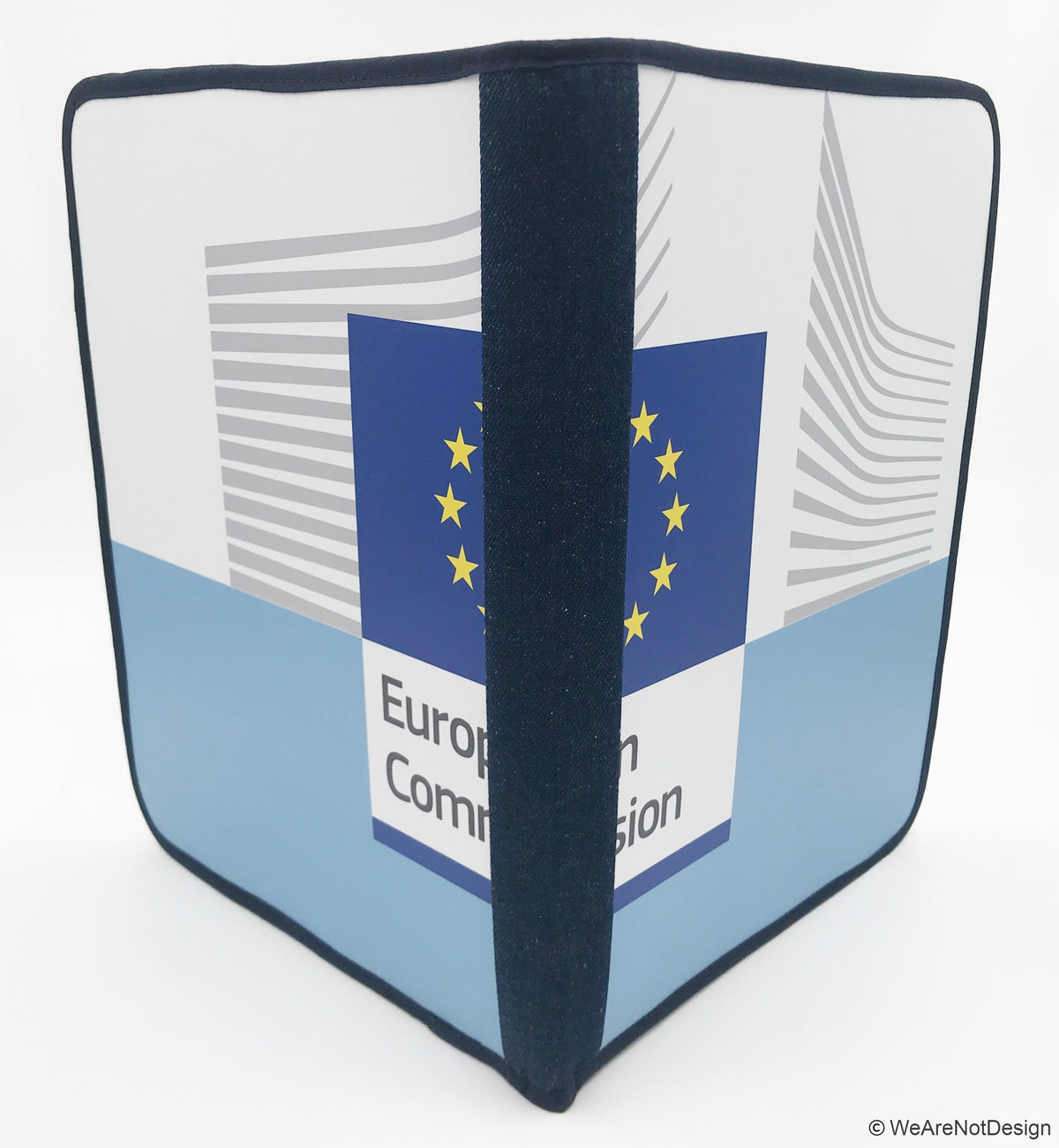 Housse pour ordi 15pouces - upcycling évènementiel EU (matière de base: bâches de roll-up)